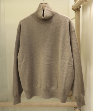 BABY CASHMERE KNIT TURTLE　A25AT03BC