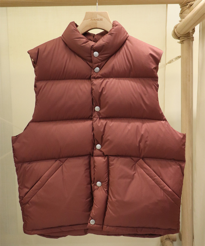 SUPER LIGHT NYLON RIPSTOP DOWN VEST A25AV02NL(M2570111)｜HANKYU