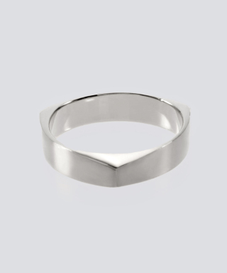Triangle 3D Ring with Hair Line　XOR103