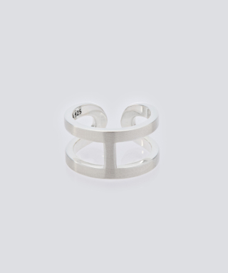 H Ring with Hair Line　XOR112