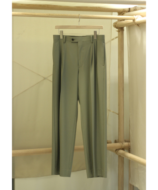 グリーン系｜スラックス｜オーラリー(AURALEE)｜HANKYU MEN'S / 阪急メンズ