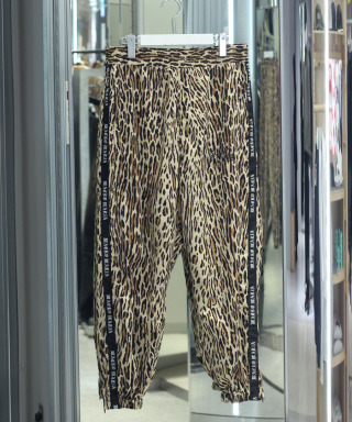 LEOPARD TRACK PANTS　26SS-WMO-NA04
