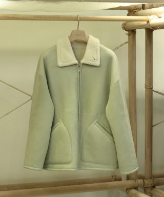 MERINO MOUTON ZIP BLOUSON　A26AB01MM