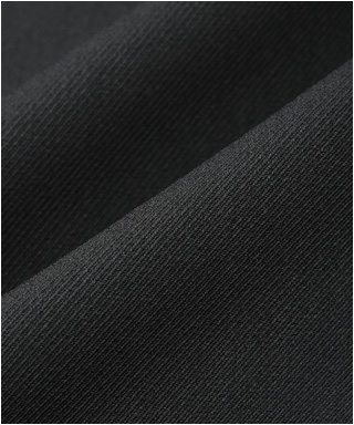 ベーシックカラーなので着回しの効く1着　1655051-C