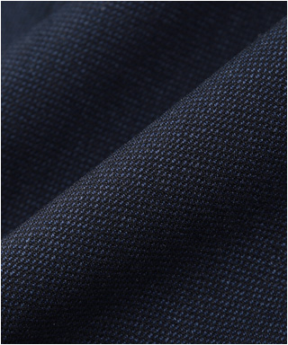 無地感覚で着られるピンドット風の表面感　1900061-B