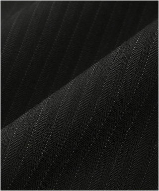 人気のシャドーストライプは上品で大人の余裕を感じさせます　1900861-A