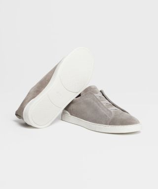 LOW-TOP SNEAKER