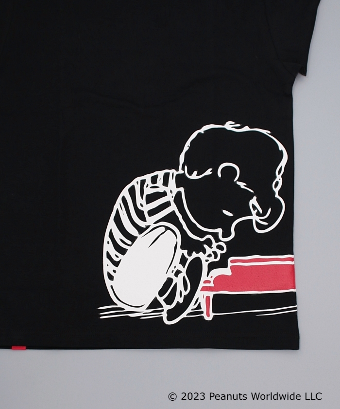 OJICO - スヌーピTシャツ PEANUTS ファミリアの通販 by ゆかいち