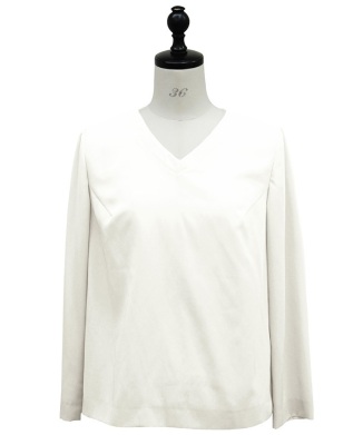 Vネックブラウス(ホワイト)