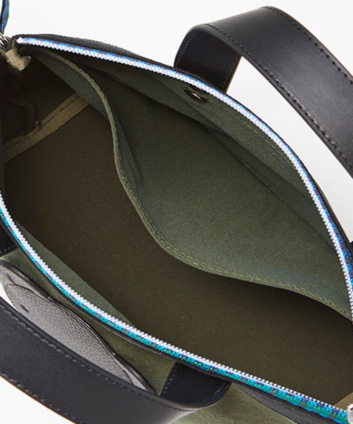 familiar別注SHIKAKU tote/ファミリア別注シカクトート(W229T005 familiar別注SHIKAKU tote/ファミリア別注シカクトート(W229T005