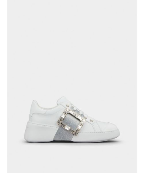 【Roger vivier】「ヴィヴ スケート」グリッター ストラスバックル ソフトレザー スニーカー(X21NG381)|阪急百貨店公式通販サイト|阪急百貨店オンラインストア