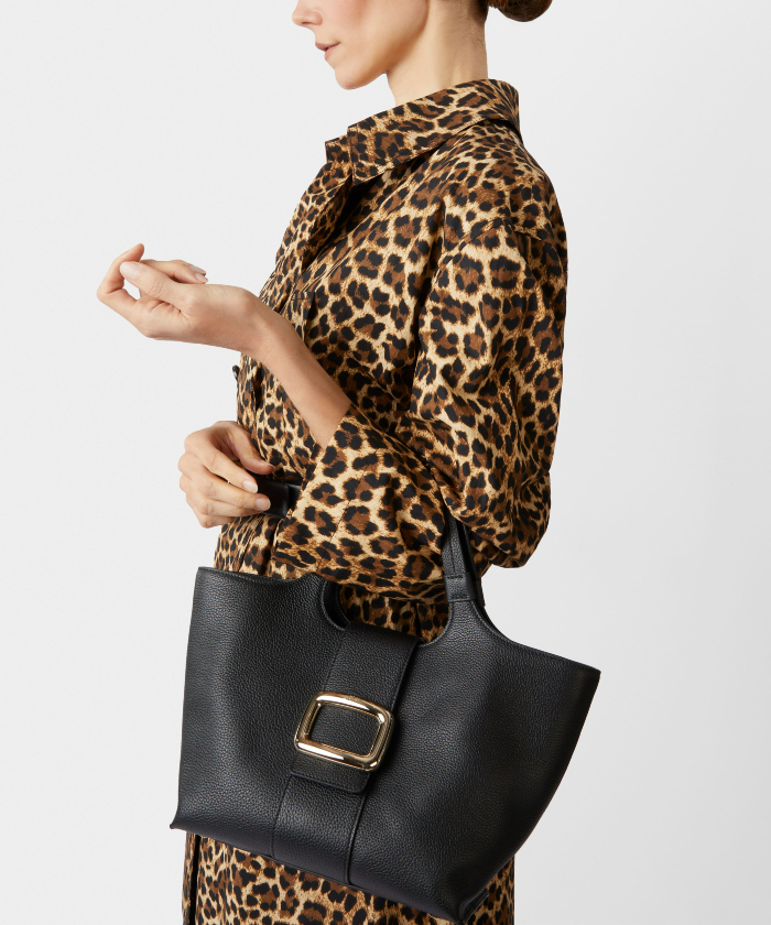 国内発送【Roger Vivier】ヴィヴ ショック レザー バッグ ミニ レッド Woman ヴィヴ ショック レザー ショッピング バッグ ミニ