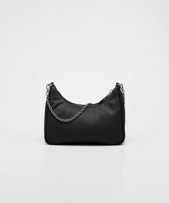 プラダ Re-Edition 2005 Re-Nylon バッグ(X233K179)|阪急百貨店 プラダ Re-Edition 2005 Re-Nylon バッグ(X233K179)|阪急百貨店