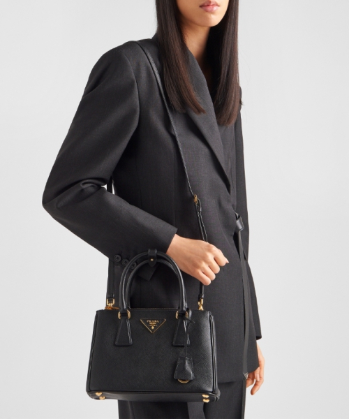 プラダ ガレリア サフィアーノレザー スモールバッグ(X237T021