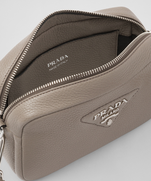 【関税込み】Prada プラダ ショルダーバッグ 送料関税込☆PRADA leather smartphone case☆ショルダーバッグ