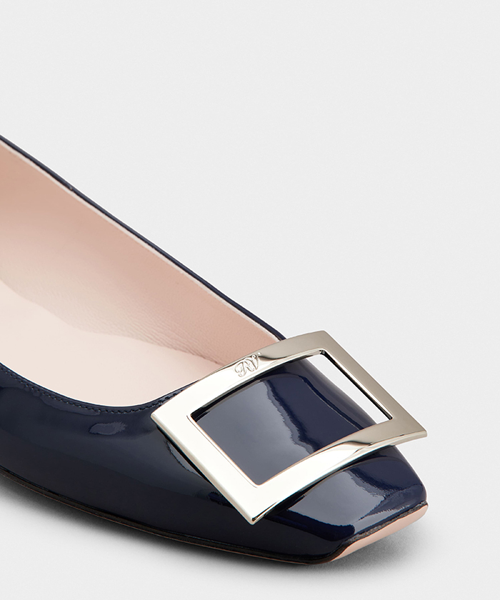 気品【Roger Vivier】トランペット パテントレザー バレリーナ ブルー Woman トランペット パテントレザー ミュール
