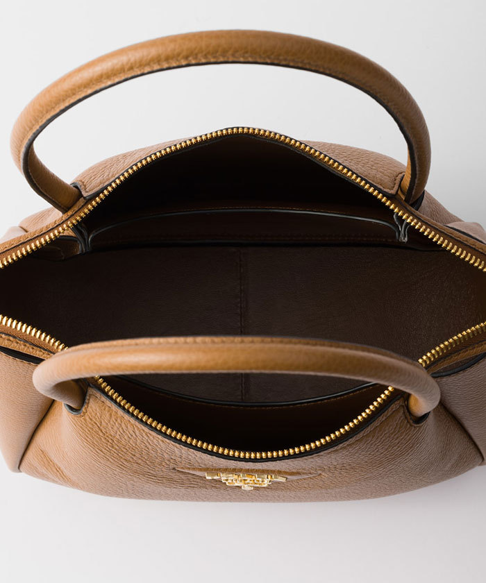 PRADA ヴィッテロダイノソフトレザー スモール ハンドバッグ ヴィッテロダイノソフトレザー スモール ハンドバッグ(X24NG003