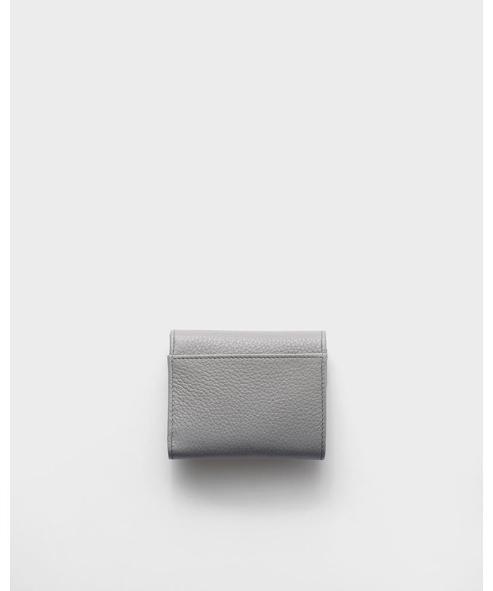 ✨未使用級✨完売カラーPRADA ヴィッテロダイノレザー 2つ折コンパクト財布 プラダ 財布 二つ折り ヴィッテロダイノレザー ブラック 薄型