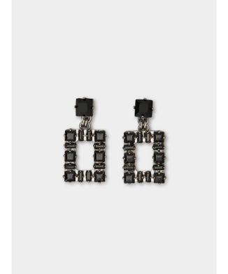 トレ ヴィヴィエ ピアス