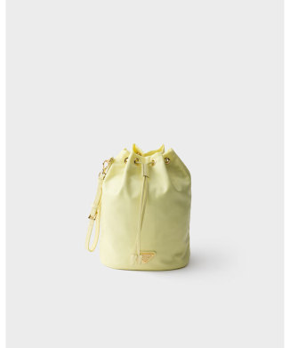 Re-Nylon ポーチ