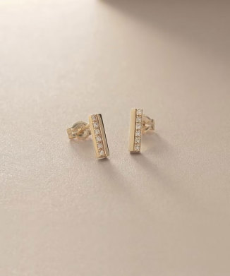 バースタッズピアス