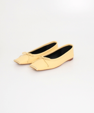 SQ FLAT STUD BALLET