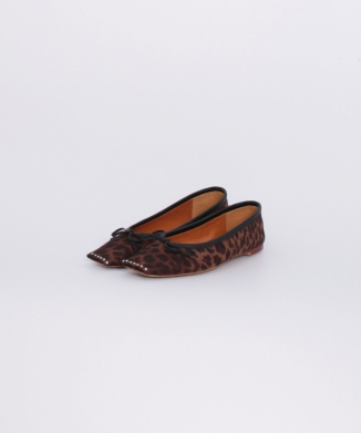 SQ FLAT STUD BALLET