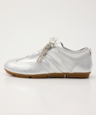 ｵﾌﾞﾘｰｸﾄｩﾁｬｰﾑｺﾝﾋﾞｽﾆｰｶｰ