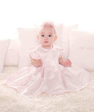 サテンチュールドレス