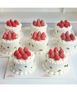 ストロベリーケーキキャンドル