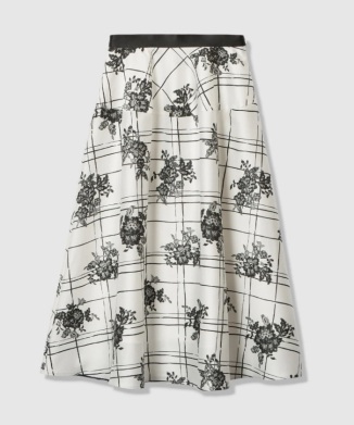 SILKCOフラワーチェックスカート