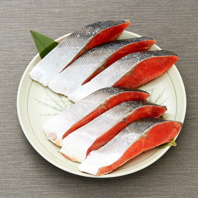紅鮭厚切り(振り塩中塩味) 6切
