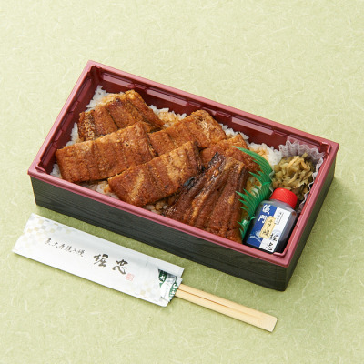 (8)手焼き鰻弁当(特上)＜7月26日午後2時から午後4時受け取り＞