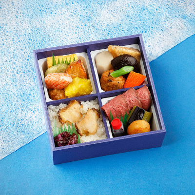 ローストビーフと鮑ごはんのお弁当
