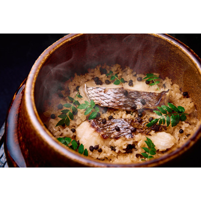 明石産天然真鯛と実山椒の炊き込みご飯(2合炊き)