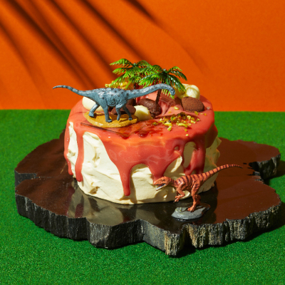 「福井県立恐竜博物館」恐竜ケーキ