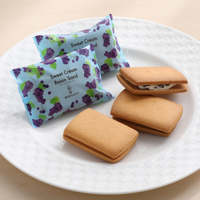 スイートクリームレーズンサンド 8個入