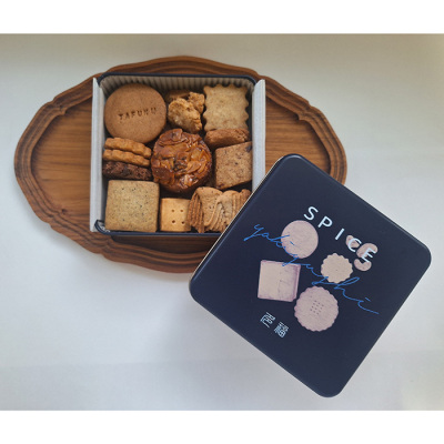 スパイスクッキー缶＜3月12日から17日お届け＞