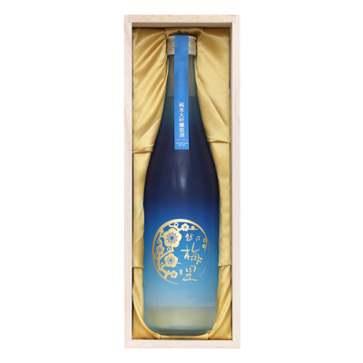 6.【日本酒(純米大吟醸酒)】新潟県〔DHC酒造〕越乃梅里 純米大吟醸原酒［五百万石100％］木箱入り