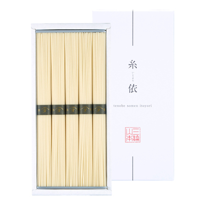 糸依
