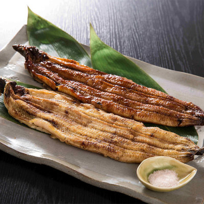 うなぎ炭火焼蒲焼と白焼