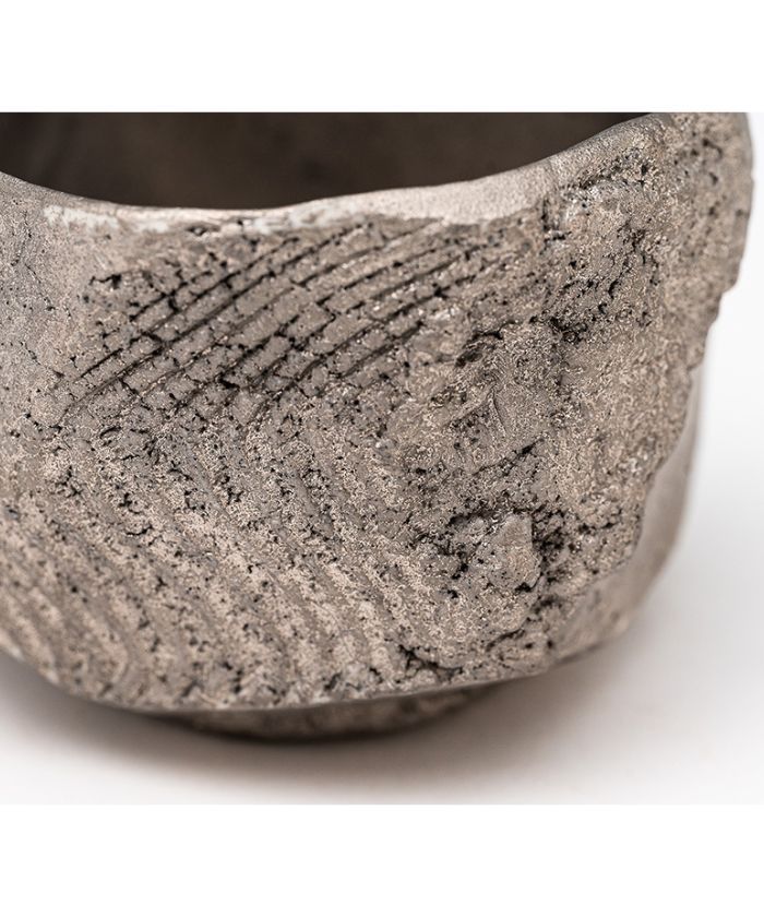白金彩陶塊石茶碗 Silver Paint TOUKAISEKI Tea Bowl(mw4A0022