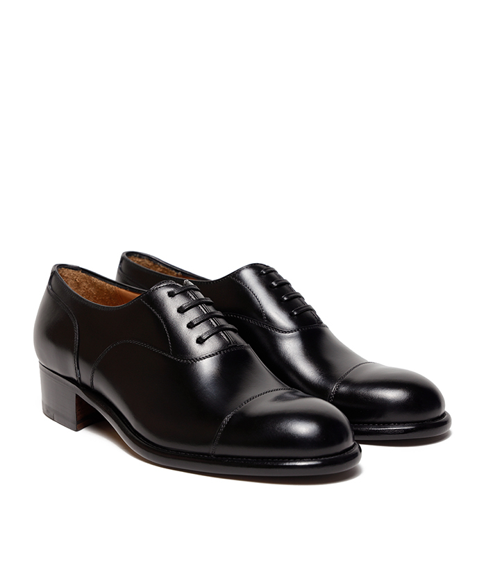 黒のキャップトゥドレスシューズ キャップトゥシューズ Y35022 Karena(mw5H0053)｜HANKYU MEN'S