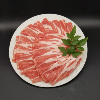 鹿児島県産薩摩麹いも豚肩ロースしゃぶしゃぶ用≪クール便・冷蔵≫
