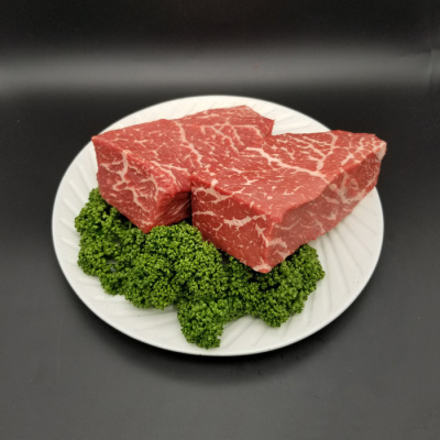 国内産国産牛モモローストビーフ用ブロック 2本800g≪クール便・冷蔵≫