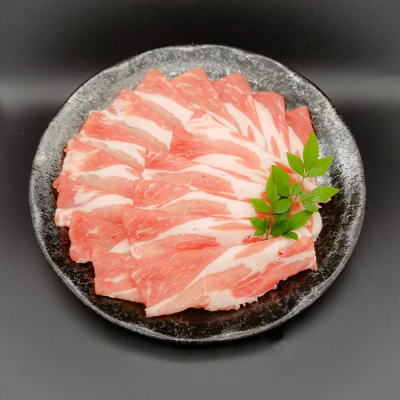 鹿児島県産黒豚肩ロースしゃぶしゃぶ用600g≪クール便・冷蔵≫