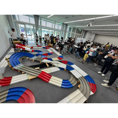 親子でミニ四駆レース! 第1回阪神親子グランプリ＜8月3日＞【こどもカレッジ】