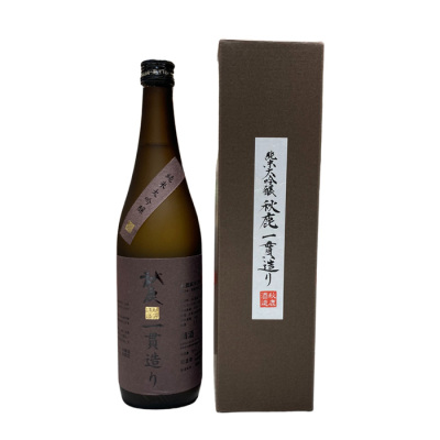 ｢秋鹿｣純米大吟醸 一貫造り 720ml (箱入)