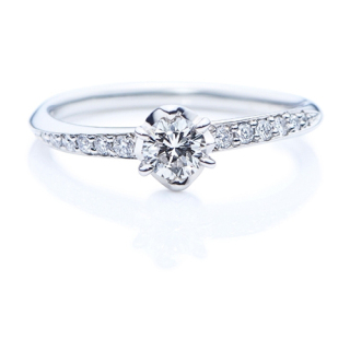 Engagement Ring　Tiara Milky Way