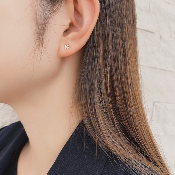 K18YGダイヤモンド ピアス(sn250272)｜阪神オンラインショッピング